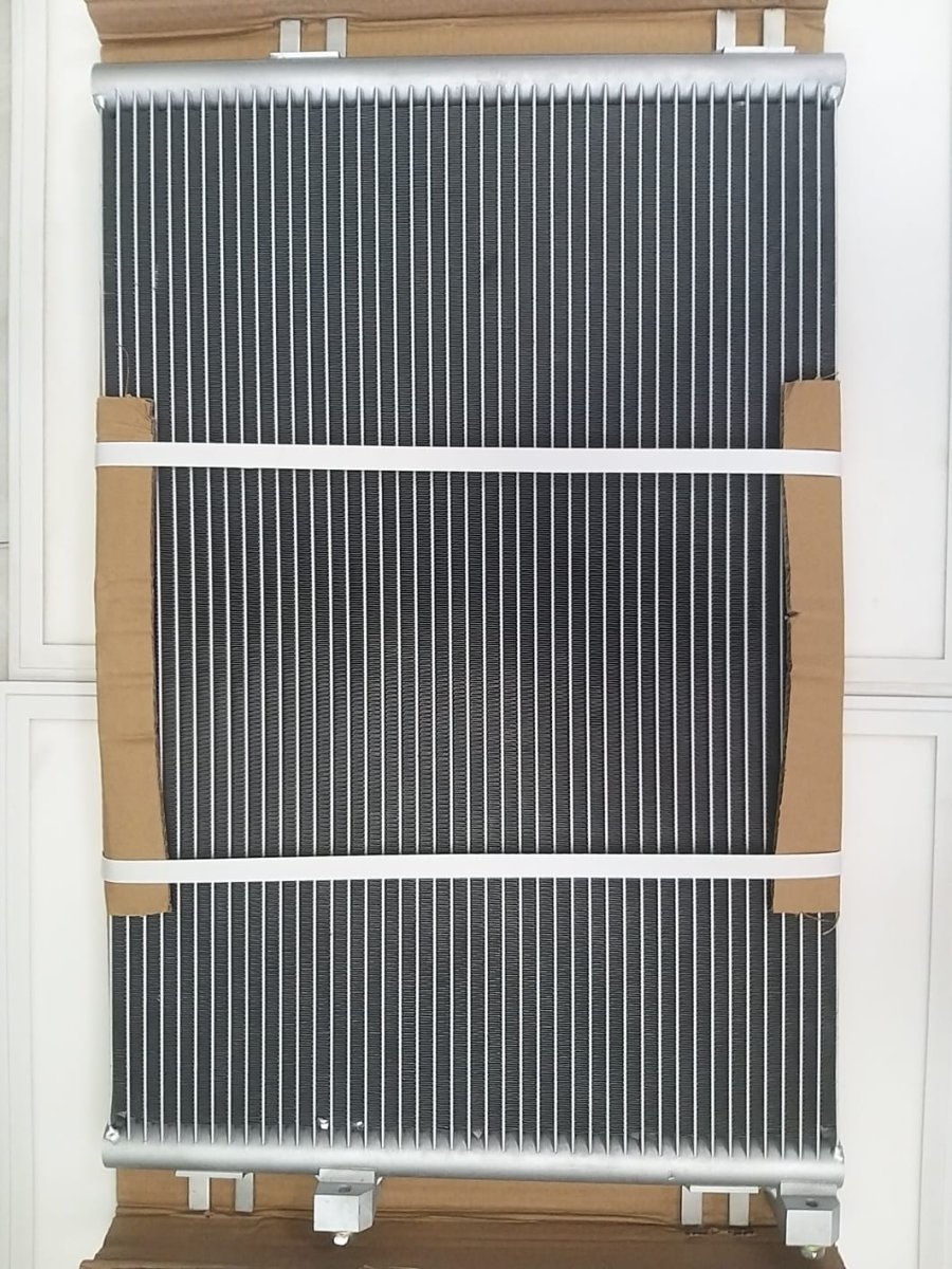 861302 HYUNDAİ LC290 VOLVO İŞ MAKİNASI CONDANSER