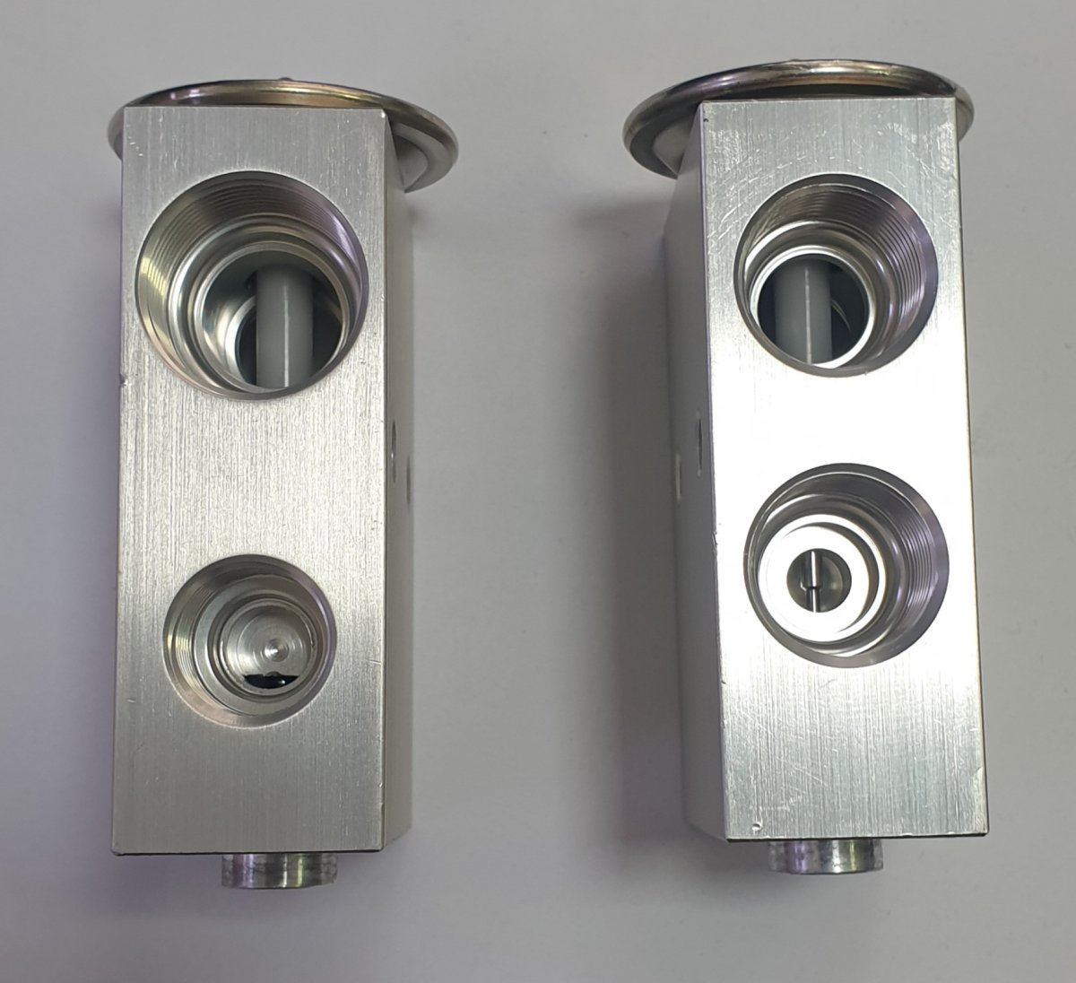 3305 CAT İŞ MAKİNASI EXPANSİON VALF