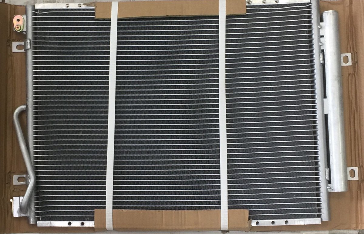 86802 KİA SORENTO CONDANSER