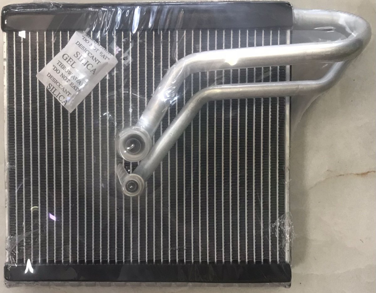 8SD-22 / LC4559 VW PASSAT 2017 EVAPARATÖR