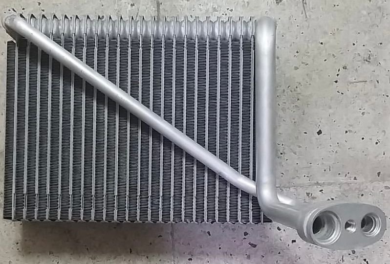 BFL-E105 VW PASSAT AUDİ E.M. EVAPARATÖR ZET-KAR